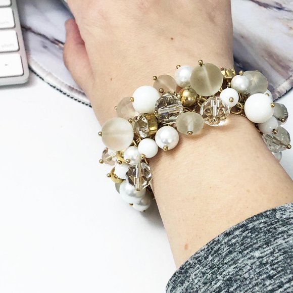 Banana Republic Chunky Beaded Statement Bracelet - Picture 3 of 7